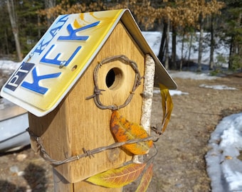 Kansas License Plate Birdhouse, Barbed Wire Accent