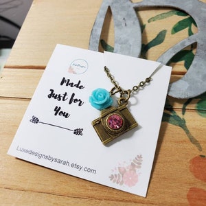 Gift for photographer, photography gifts, Camera necklace, bronze camera jewelry  photographer necklace,  photo necklace, camera gifts