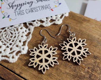 Schneeflocke Ohrringe, Schneeflocke Schmuck, Weihnachten Ohrringe, Winter Schmuck, hässliche Weihnachten Pullover Ohrringe, festliche Ohrringe