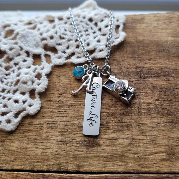 Gift for photographer, personalized camera necklace, silver camera jewelry, capture life necklace, gift for new photography business owner
