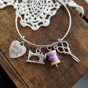 Quilter's gift, gift for quilter, sewing charm bracelet, gift for seamstress, love to quilt bracelet, quilt charm bangle bracelet