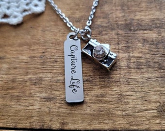 Gift for photographer, personalized camera necklace, silver camera jewelry, capture life necklace, gift for new photography business owner