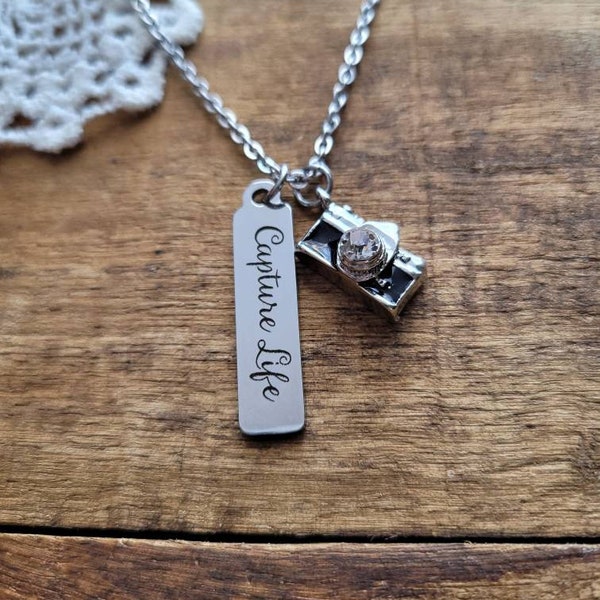 Gift for photographer, personalized camera necklace, silver camera jewelry, capture life necklace, gift for new photography business owner