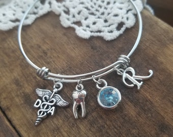 Gift for dental assistant, Dental assistant charm bracelet, dental assistant graduation gift, personalized graduation gift for dental assist