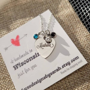 Cadeau personnalisé pour madrina, collier de pierre de naissance madrina, cadeau religieux, cadeaux chrétiens, bijoux pour marraine, cadeau de baptême, baptême