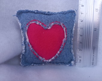 Handmade miniature 1:6 scale - Dollhouse denim miniatures pillow / Throw Cushion - Brand new