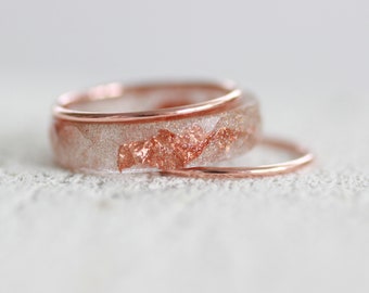 Resin stacking ring set "Bronze" with Copper bands and flakes, elegant alternative wedding jewelry gift women