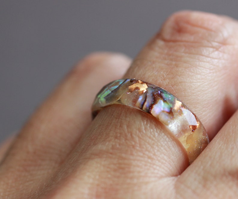 Abalone Shell Ring, Resin Ring with Abalone Shell, copper flakes and stardust, organic ring, nature inspired jewelry for women image 4