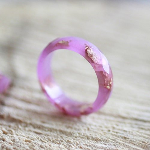 Amethyst Resin Faceted Ring With Silver Flakes Hypoallergenic Etsy