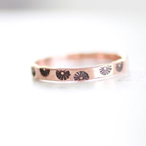 Copper ring Dandelion Flower, flat thin band ring, 7th anniversary sustainable gift, copper jewelry for women