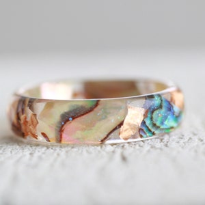 Abalone Shell Ring, Resin Ring with Abalone Shell, copper flakes and stardust, organic ring, nature inspired jewelry for women image 3