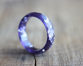 Resin ring in Amethyst Color with Silver flakes, geometric stacking band ring for women's gift, resin jewelry