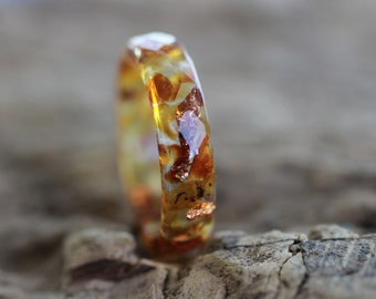 Amber Ring Resin ring with Baltic Amber & copper flakes, Raw crystal gemstone band, unique birthday gift women