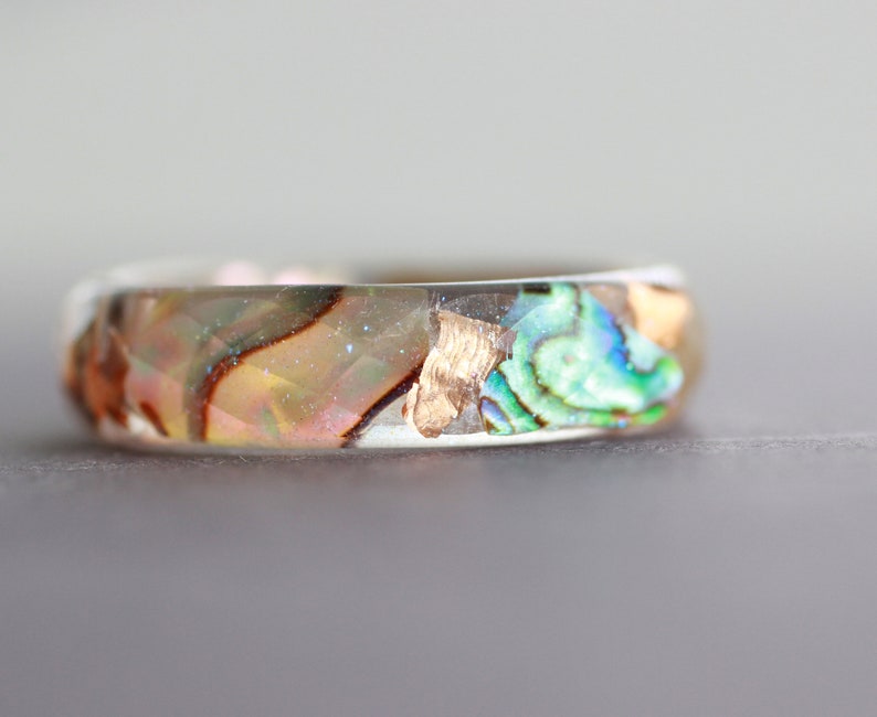 Abalone Shell Ring, Resin Ring with Abalone Shell, copper flakes and stardust, organic ring, nature inspired jewelry for women image 2