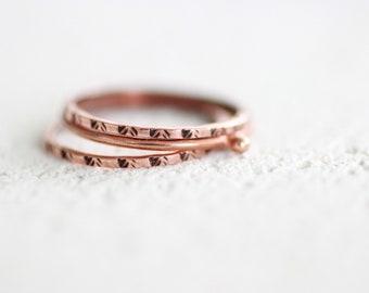 Copper ring set with Leaf bands, thin stacking ring set, 7th anniversary gift, sustainable jewelry gift women