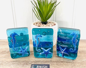 Prachtige gesmolten glazen Seahorse t-lichthouder, cornish gesmolten glas, gesmolten glazen cornwall