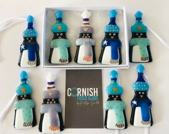 Fused glass penguin Christmas decoration - penguin decoration, Christmas decoration, penguin Christmas decoration, Christmas