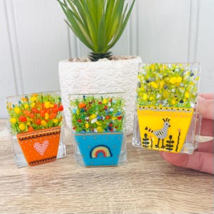 Wunderschöner, regenbogenfarbener Kerzenhalter aus Fusingglas, Fusingglas aus Cornwall, kornisches Fusingglas
