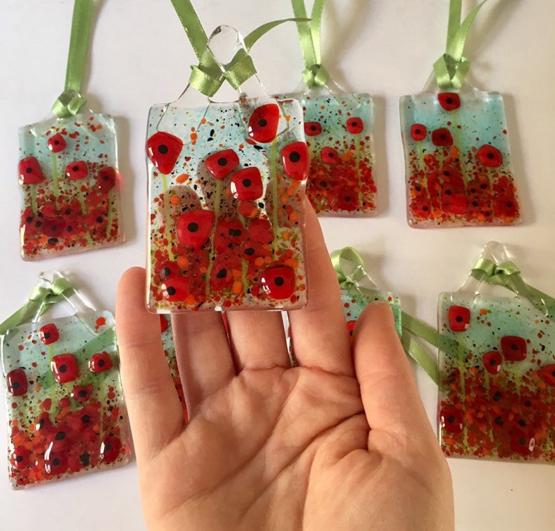 remembrance gift Fused glass poppy art poppy art cornish fused glass, poppy gift Remembrance poppy floral sun catchers
