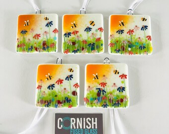 Fused Glass Art - Fused Glass Bee & Flowers Hanger - Fused Glass, Cornish fused glass, Fused Glass Cornwall