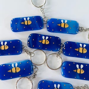 Handmade Bee With Flowers Fused Glass Keyring, Fused Glass Decoration ...