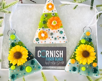 Beautiful sunflower fused glass Christmas Tree Decoration, tree decoration, Christmas decoration, cornish fused glass, fused glass cornwall