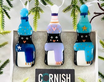 Adorno navideño de pingüino de vidrio fusionado - decoración de pingüino, decoración navideña, decoración navideña de pingüino, Navidad