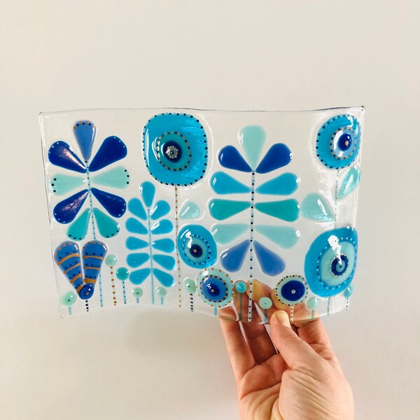 Fused Glass Retro Flowers Freestanding Wave, Fused glass art, Cornish fused glass, Fused Glass Cornwall