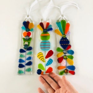Fused Glass Art - Fused Glass Retro Flowers unique hanging sun catcher, Fused glass, Cornish fused glass,