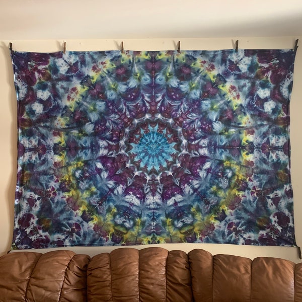 Tie Dye Tapestry, Large Tapestry, Ice Dye, Mandala Tapestry, Mandala, Psychedelic Tapestry, Hippie art, Yoga, Meditation, Ice Dyed Tapestry