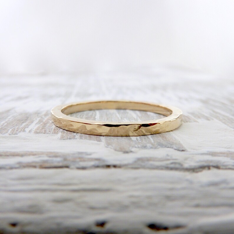 Thin mens wedding band Thin womans wedding band Skinny ring Simple wedding band 1.5mm 9ct Gold wedding ring Thin gold wedding ring