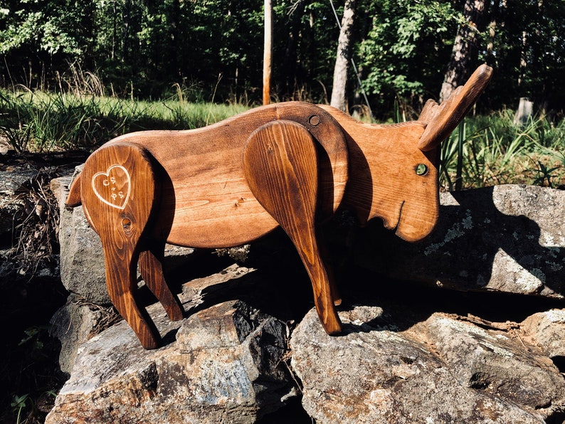 Pooping MooseWooden Candy Dispenser image 1