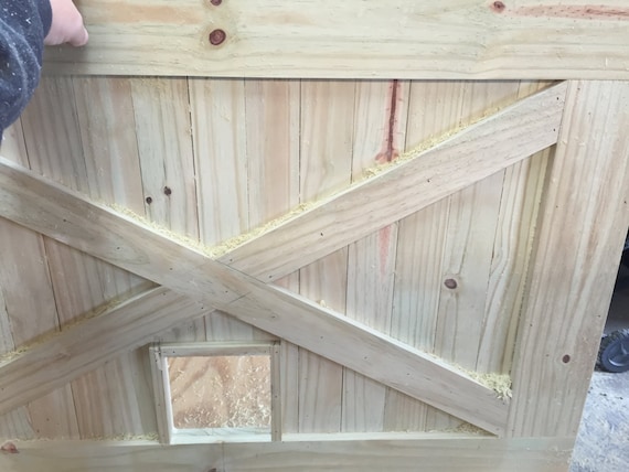 barn door dog gate