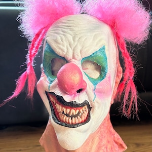 Burn clown latex mask