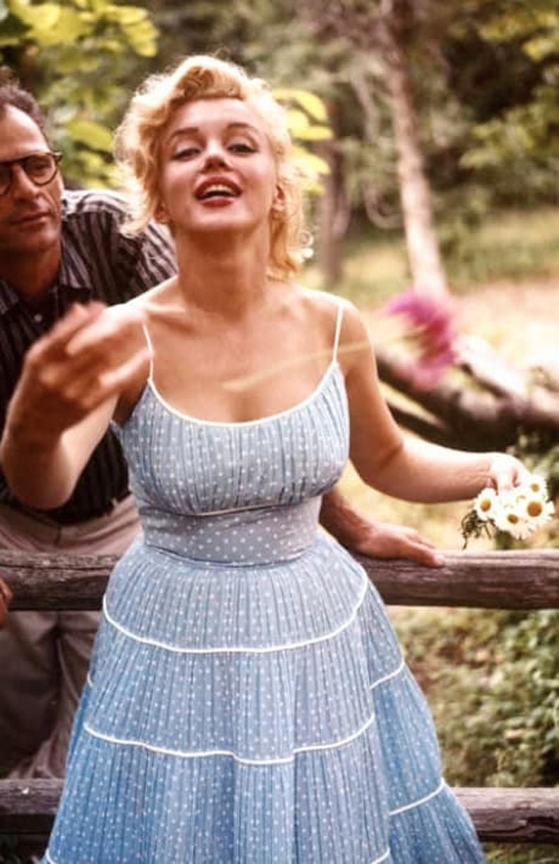 Size US 6 PDF Sewing Pattern, Marilyn. Blue Summer Dress , 1950s, B34 W26 / B 85 cm W 65 cm image 8