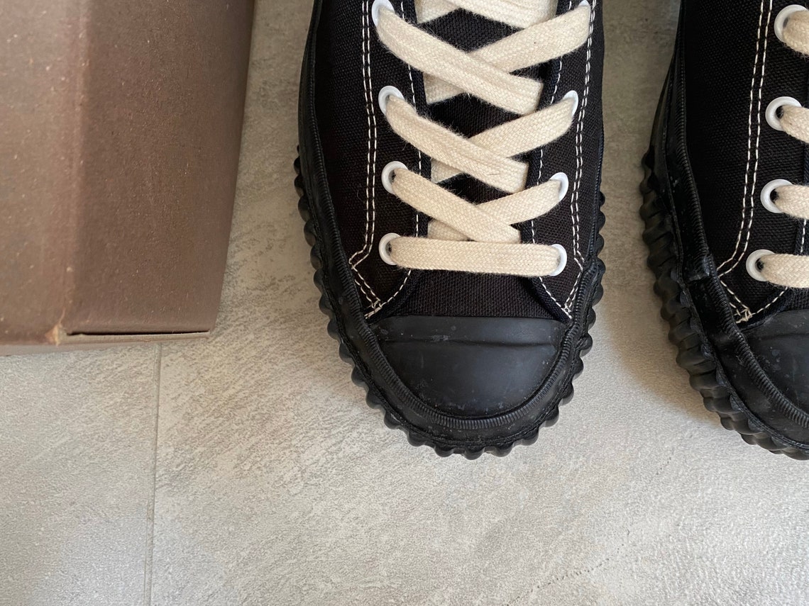 the real mccoy's military canvas training shoes
