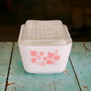Pyrex Gooseberry Fridgie - Etsy