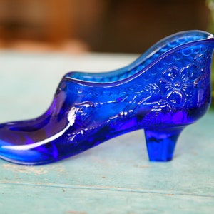 Vintage Fenton L G Wright Glass Slipper Shoe Blue flowers Floral