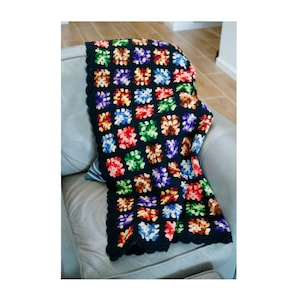 Vintage Granny Square Afghan Crocheted 1970s Retro Lap Throw Blanket Crochet 42x61