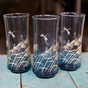 Vintage Libbey Bolero Dusky Dragonfly Blue Gray Glasses Set of 3 Glassware Cream colored Wheat Grass Pattern Tumblers Mid Century 14 oz