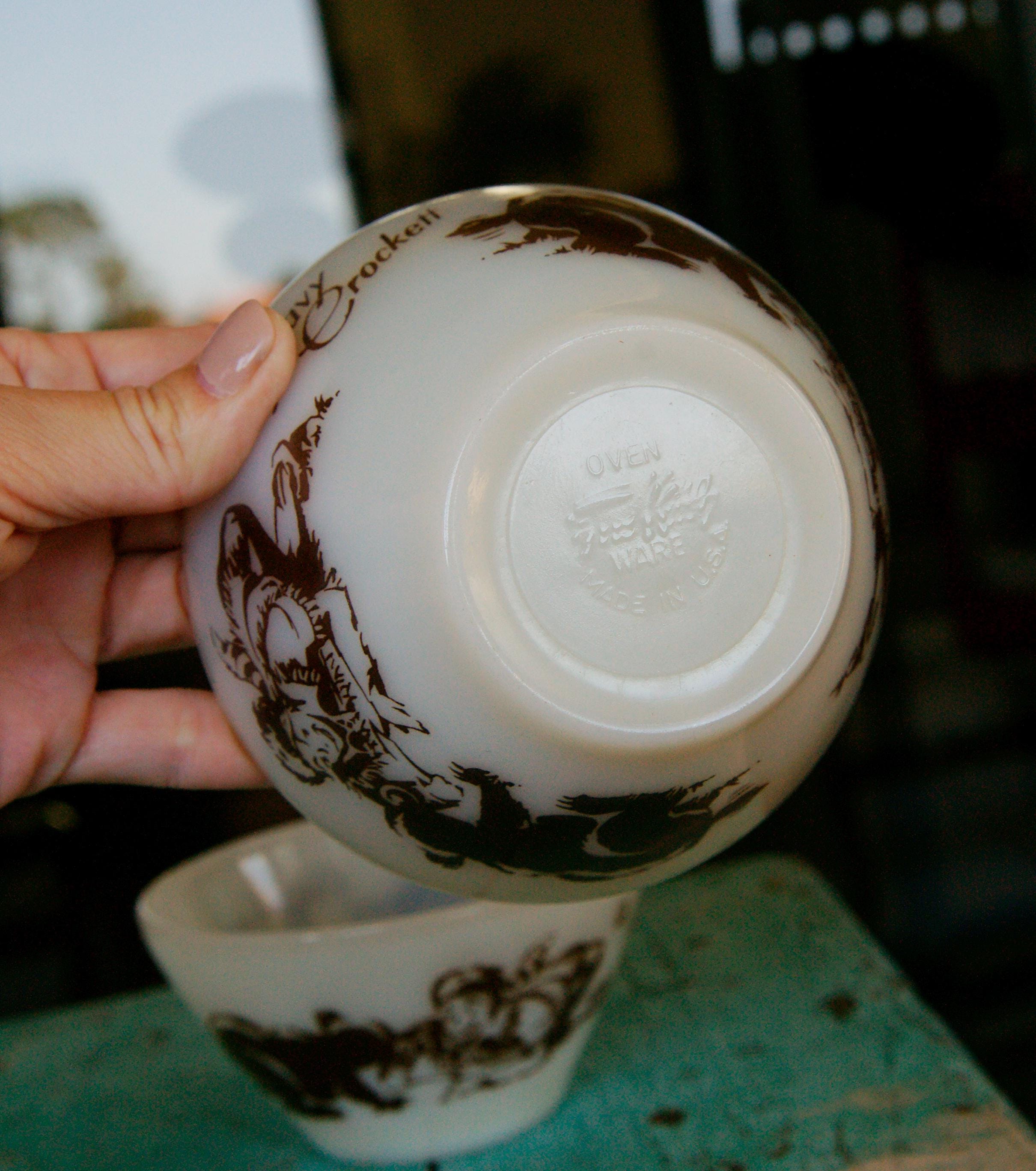 食器 227 Fire King Davy Crockett Bowl 2p 食器 227 Fire King Davy Crockett Bowl 2p Vintage Davy Crockett