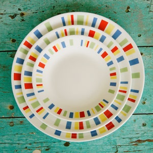 Corelle Memphis Dinner Plates Colorful Stripes Large 10 1/4&quot; Medium 8 1/2&quot; and Small 6 3/4&quot; Replacement Plate