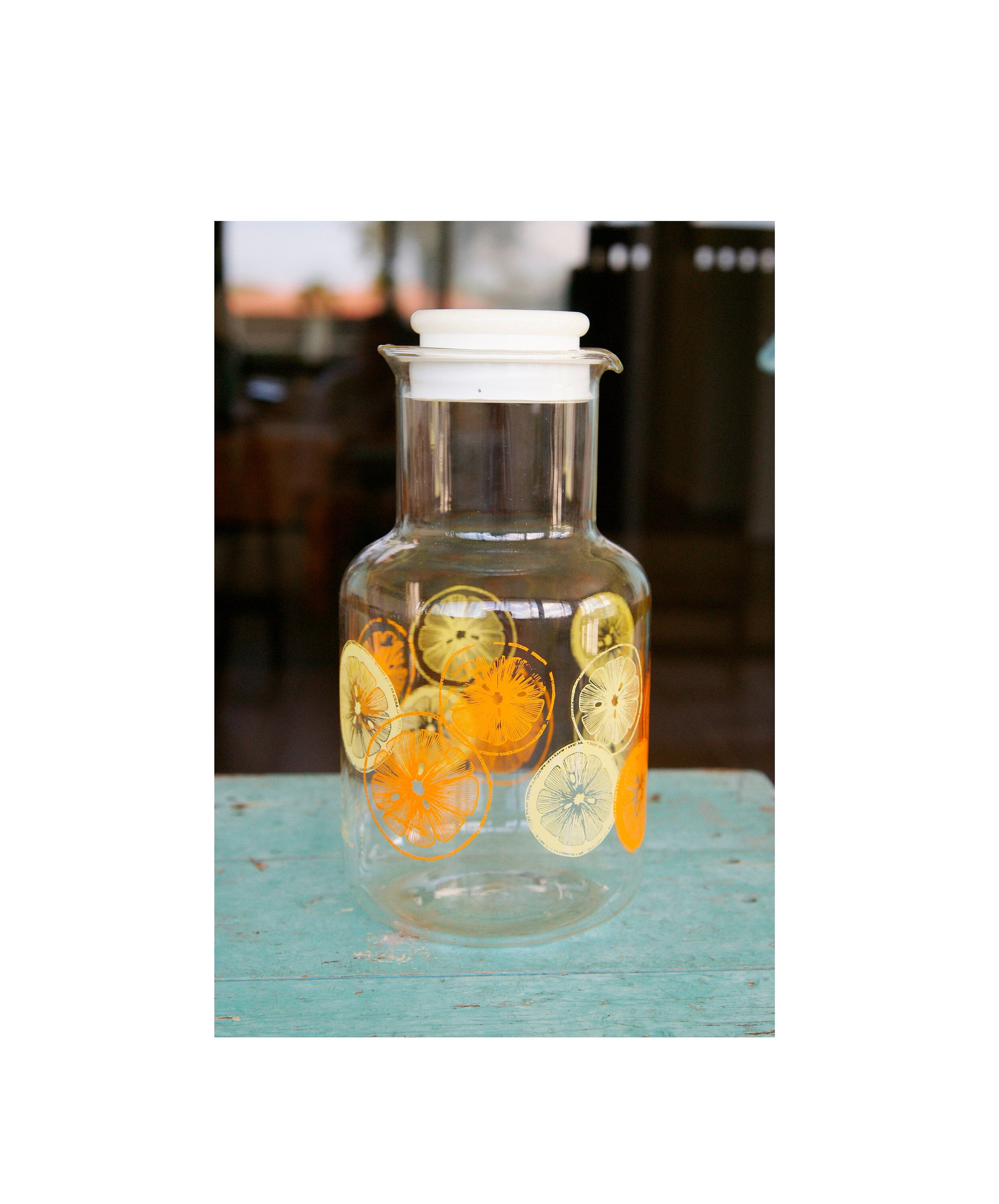 Vintage Pyrex juice carafe with lemon print – Ma and Pa's Attic ®