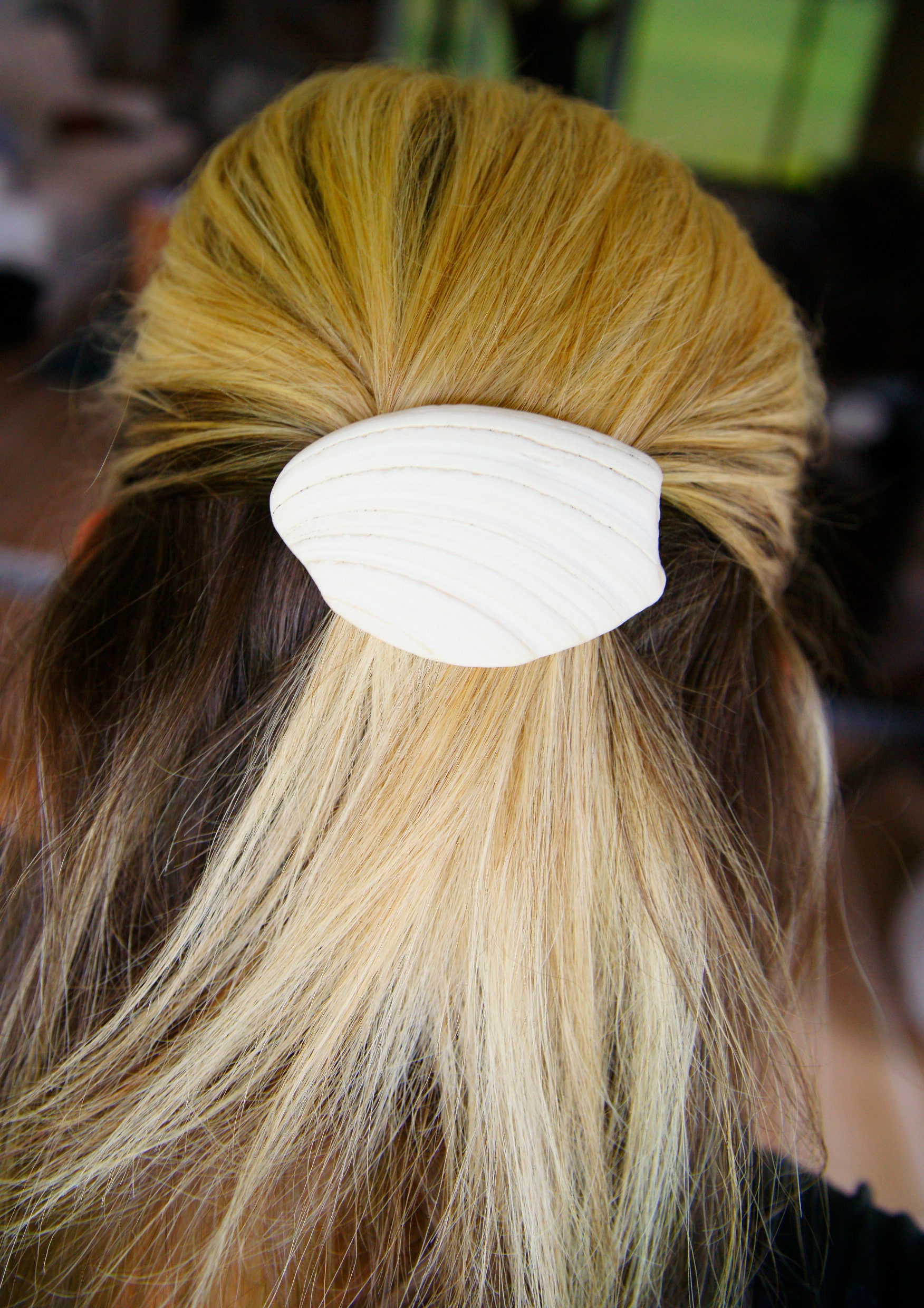 Conch Shell Hair Barrette ~ hair accessory french clip ~ beach jewelry ~ ocean style ~ mermaid ~ wedding ~ bridesmaid ~ music festival
