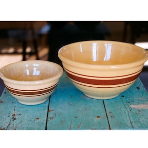 Vintage Yellow Ware Bowls with Brown Stripes Mixing Bowls Farmhouse Kitchen Antique Set of 2 bowls