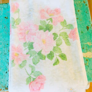 Vintage Large Terry Bath Towel Pink Roses Floral Made in USA by Springmaid 1970 / 1980