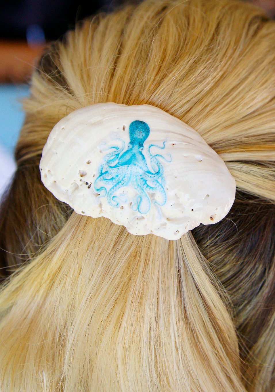 Conch Shell Hair Barrette ~ hair accessory french clip ~ beach jewelry ~ ocean style ~ mermaid ~ wedding ~ bridesmaid ~ music festival