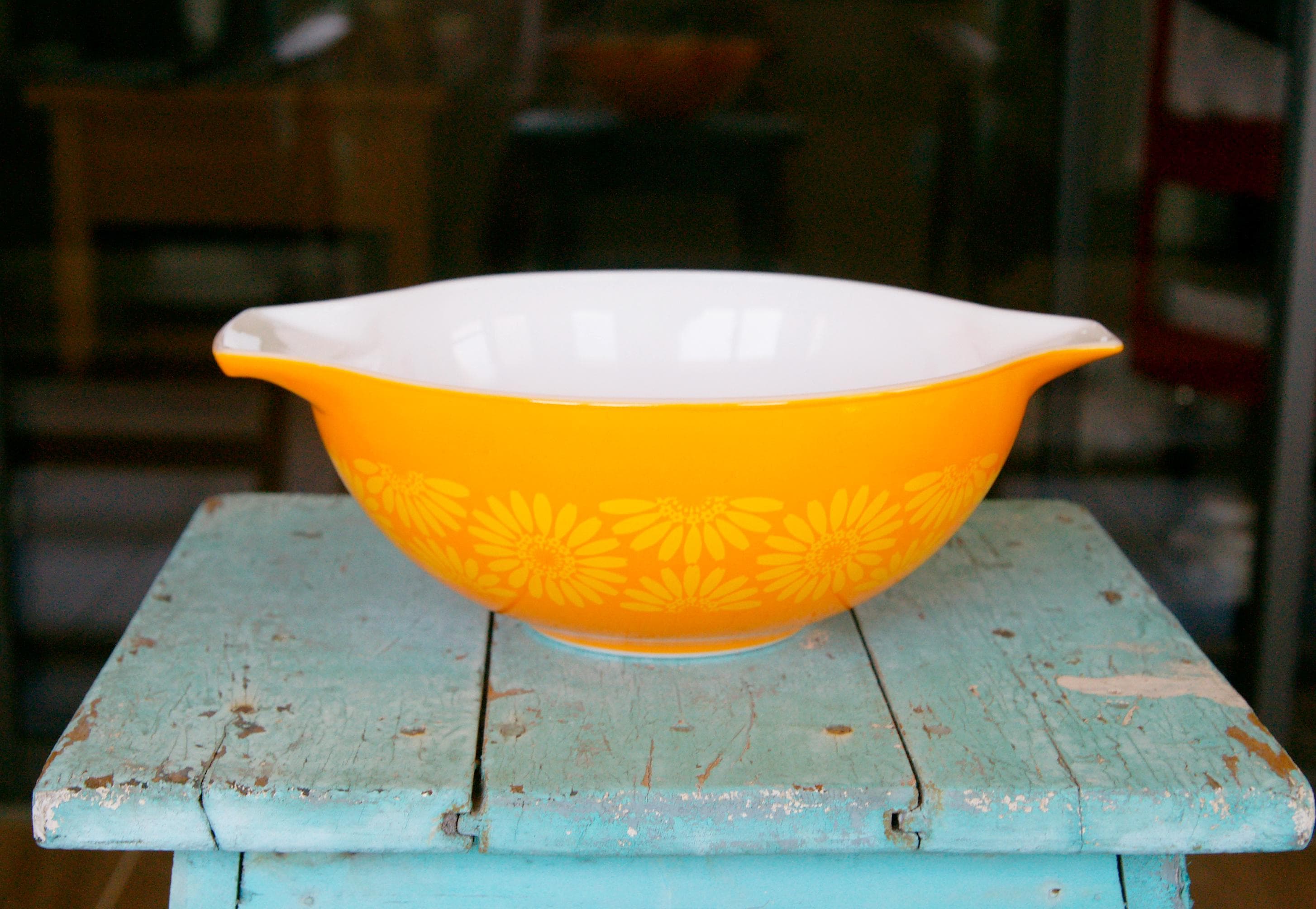 Vintage Pyrex Orange Sunflower Daisy 444 Quart Mixing Bowl