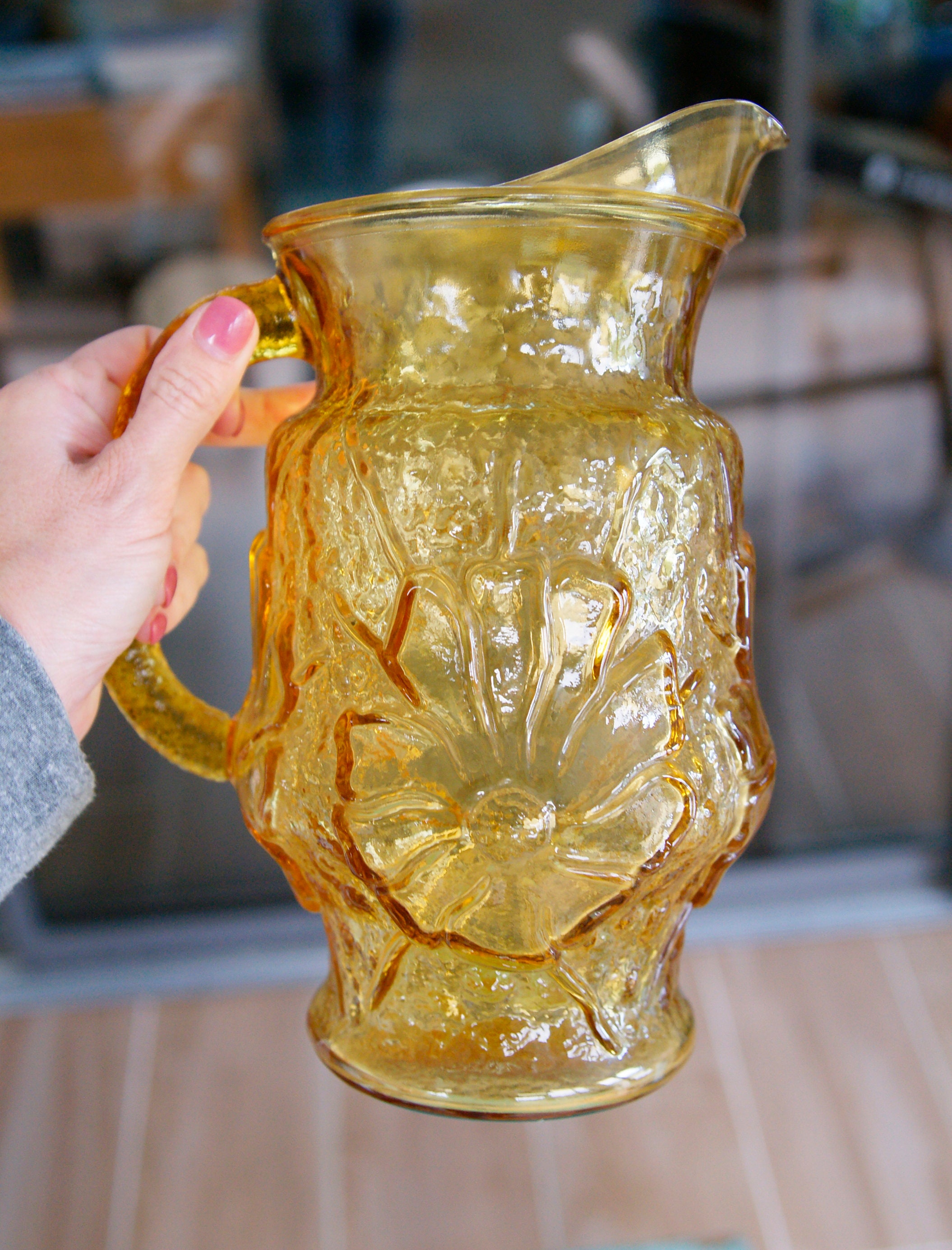 Vintage Anchor Hocking Yellow Amber Glass Pitcher With Glasses
