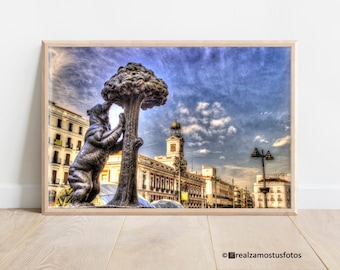 Madrid Printed photography of Puerta del Sol, Photography Bear and Madroño, Urban travel photo of Madrid Spain, Madrid Art Print, Wall Art